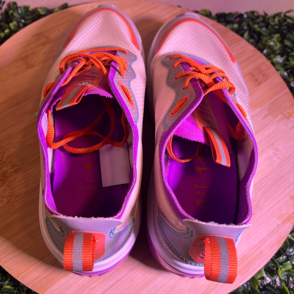 🔥 NIKE AIR MAX DIA SE BEIGE ORANGE PURPLE WOMENS RUNNING SHOES SZ 7 AR7410-100 - Picture 8 of 9